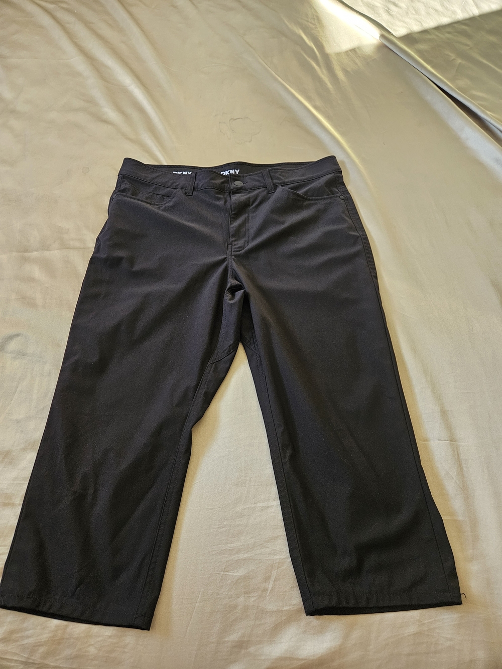 DKNY Black Cropped Straight-Leg Pants
